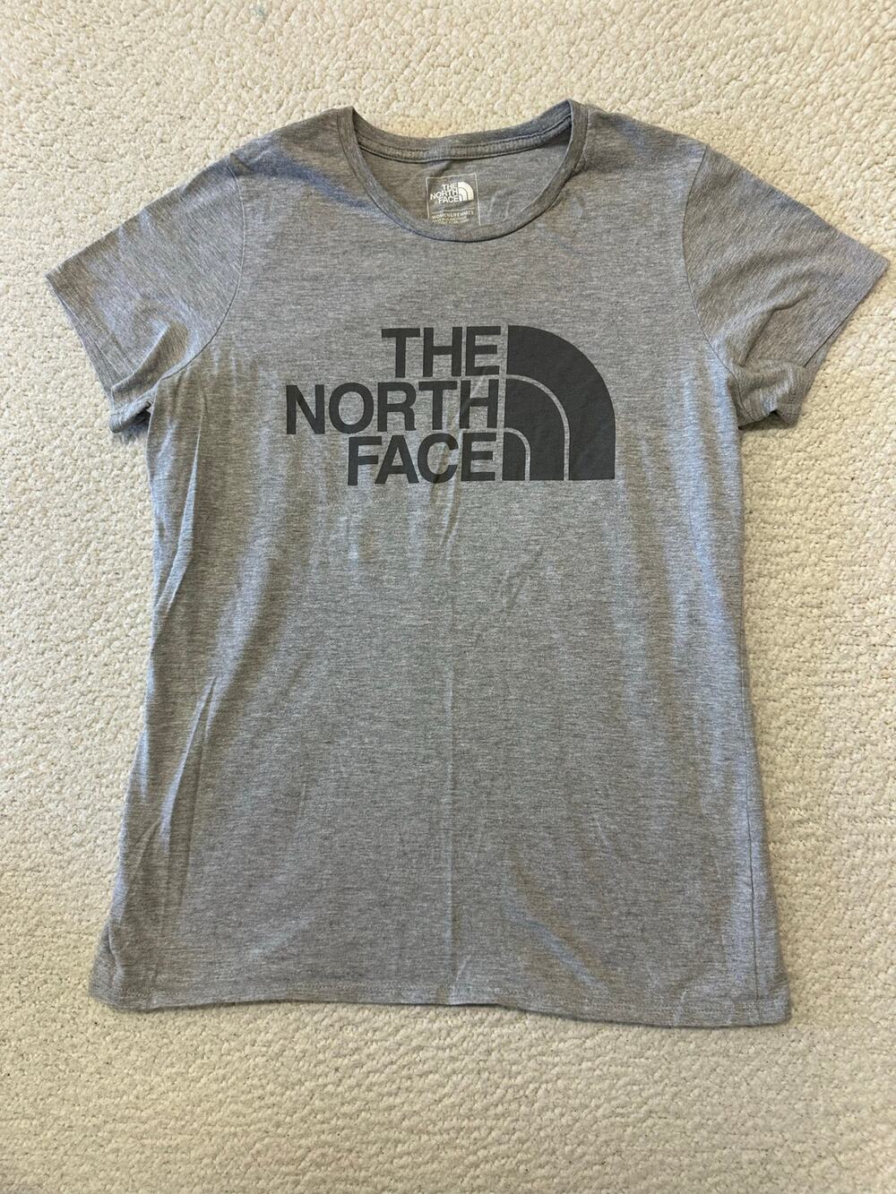 The North Face Womens Short Sleeve Tee Shirt Medium